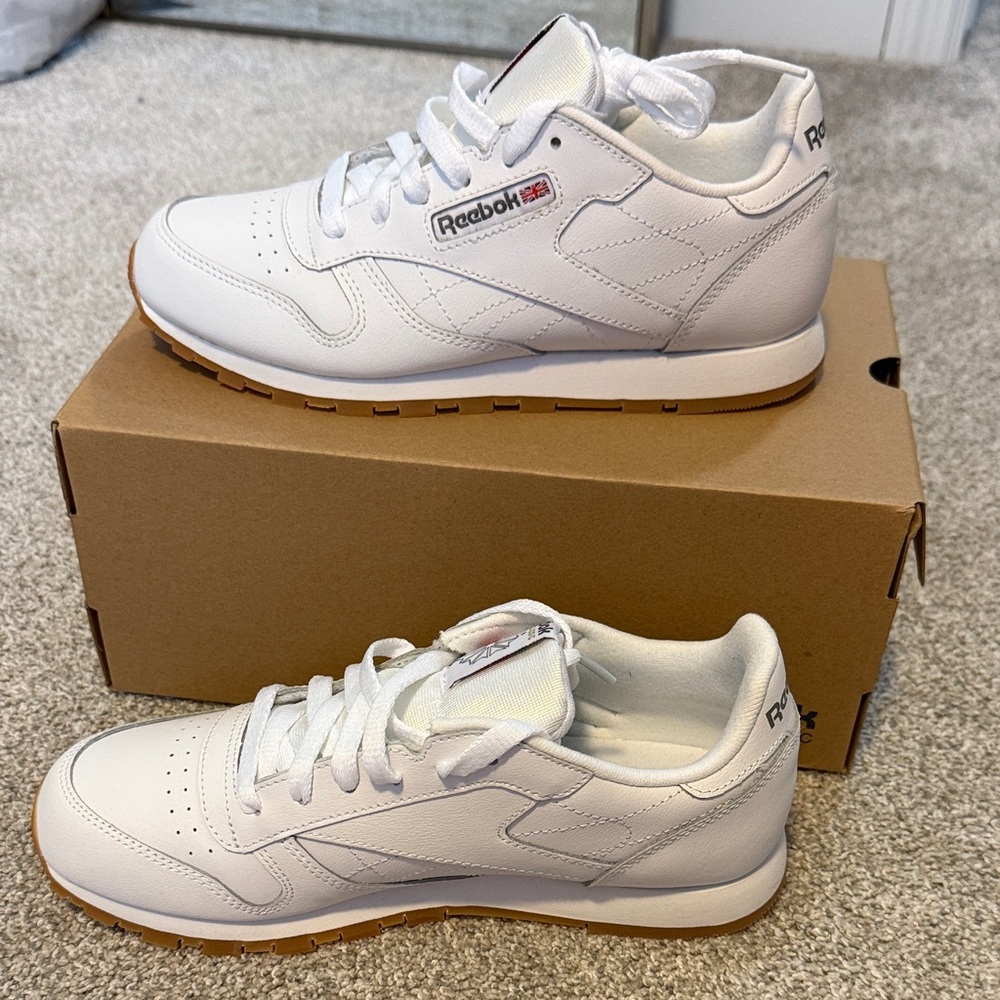 Reebok Kids Classic Running Shoe - Picture 4 of 7